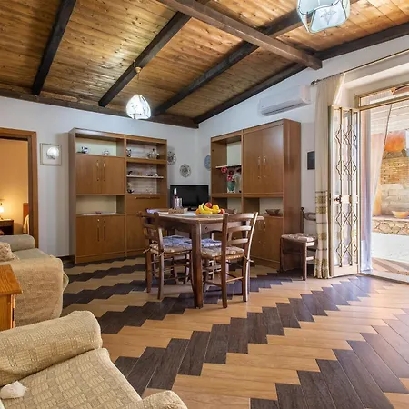 Casa Irene Holiday home *